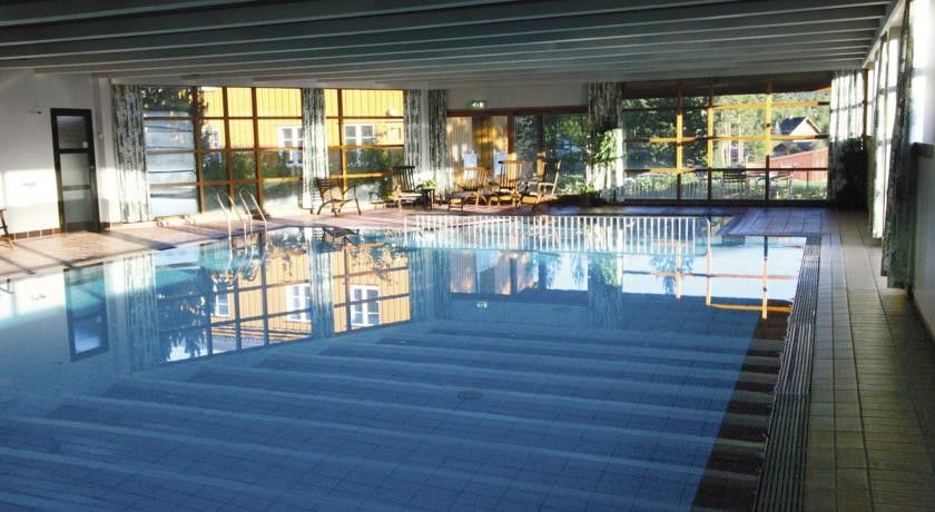 דומבס Dovrefjell Hotel מראה חיצוני תמונה