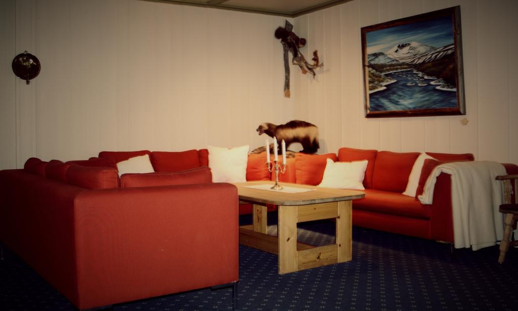 דומבס Dovrefjell Hotel מראה חיצוני תמונה